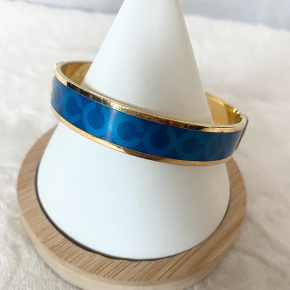 SOLD …Coach signature blue and gold tone chunky bangle - Picture 4 of 5